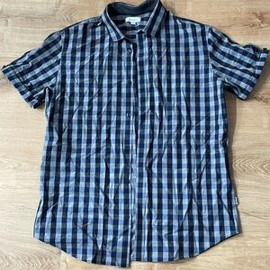 Men’s short sleeve button down shirt